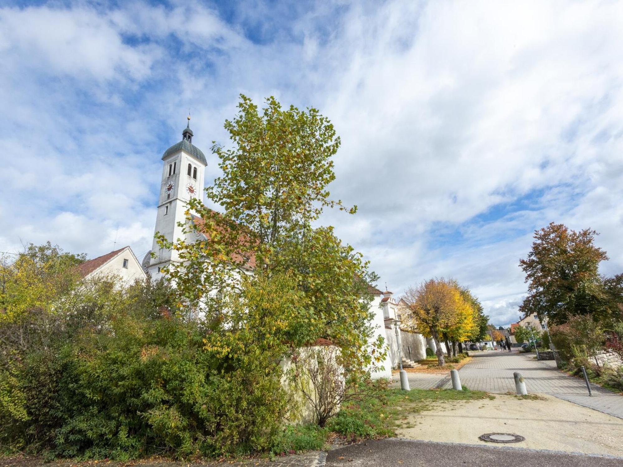 Lovely Holiday Home In Haunsheim Exterior photo